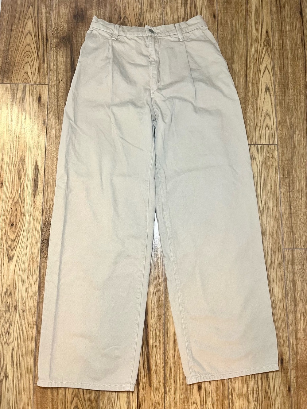 Uniqlo Drapey Denim Pleated Trousers High Waisted Wide Leg Beige - Size S